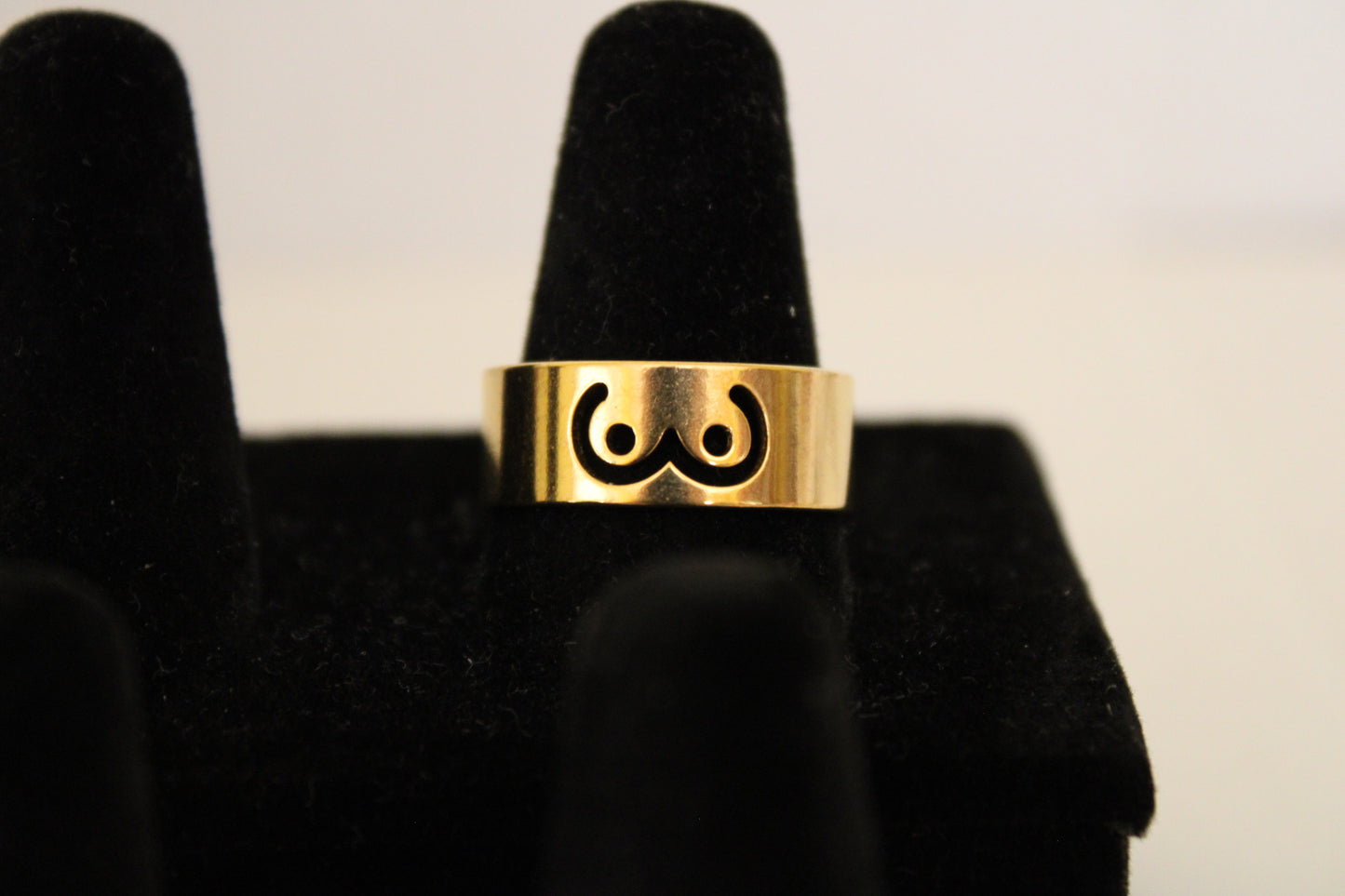 Peek-a-Boo - Hellotittie Ring